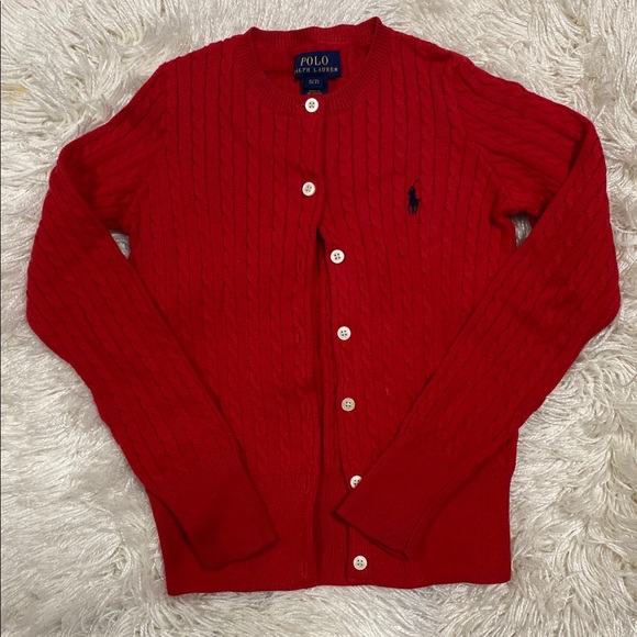 Clothes - Picture 2 of 5